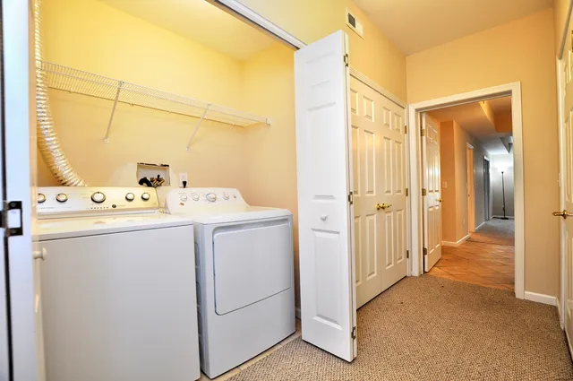 $294,000 | 214 Pine Hill Boulevard, Unit 214, Plymouth, CT 06782