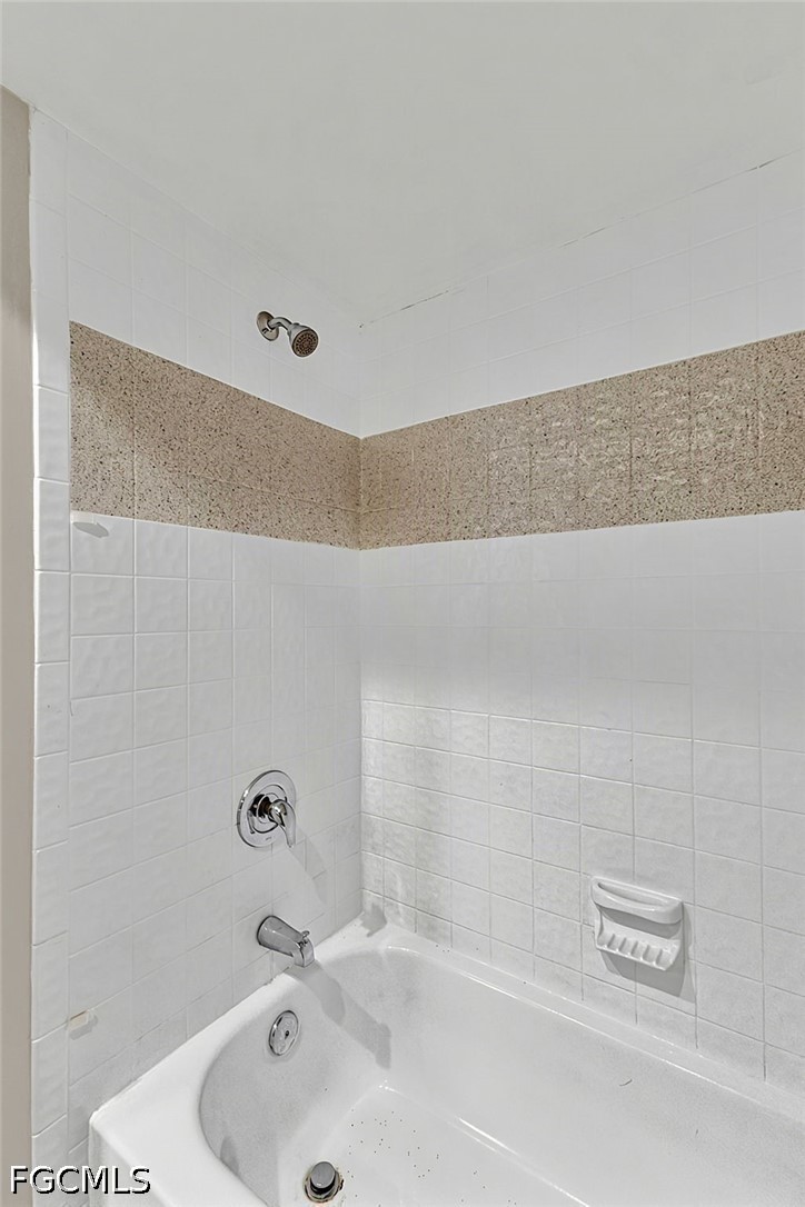 17404 Homewood Road Fort Myers, FL 33967 - Photo 21 of 36 Gallery Image 21