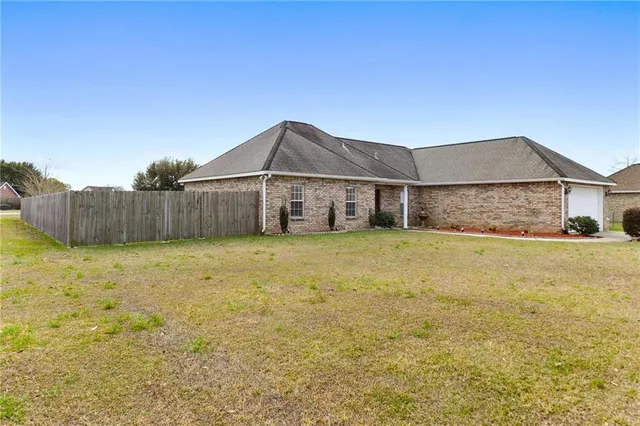 $288,000 | 49 Mojave Lane, Picayune, MS 39466