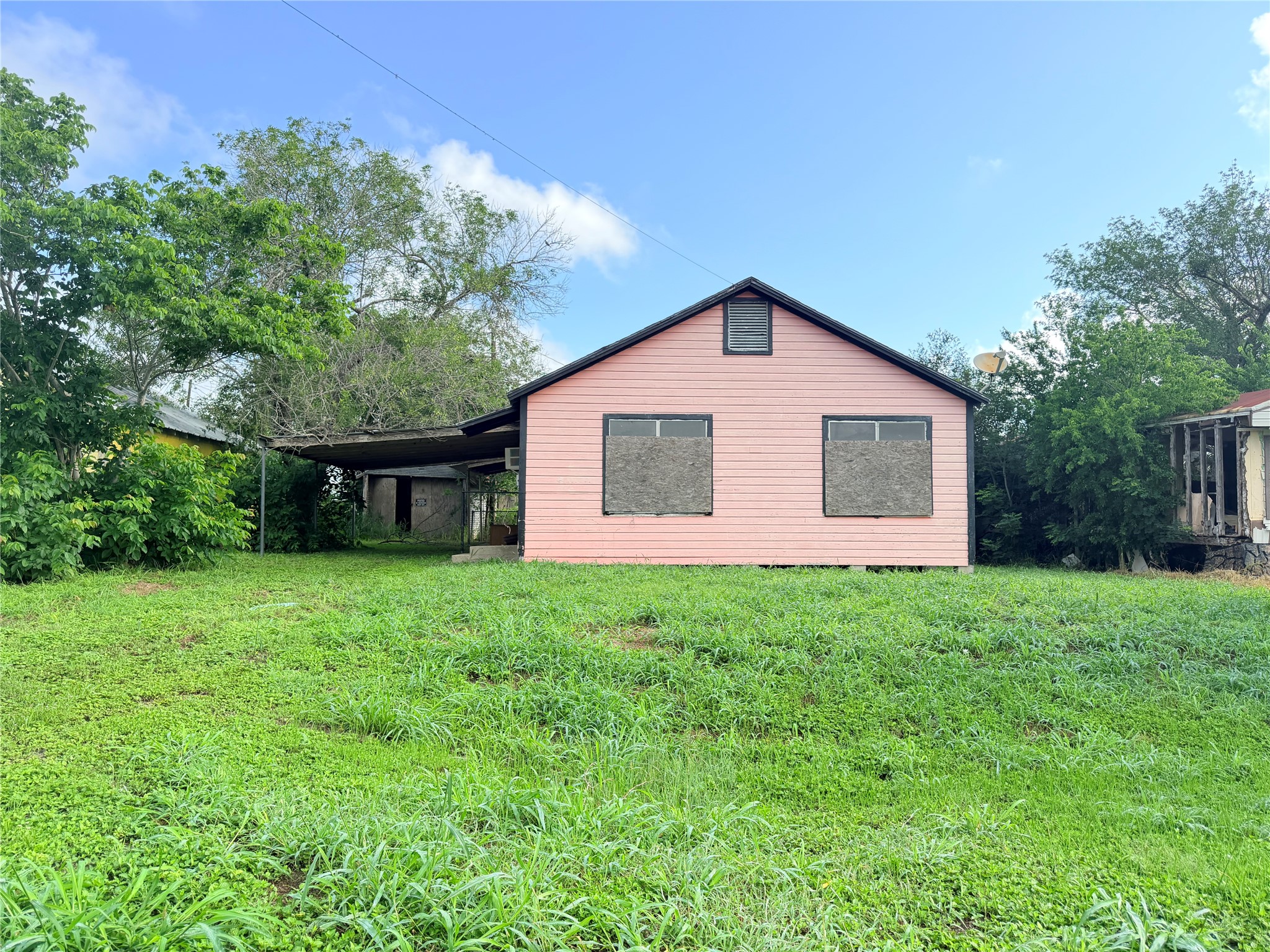 403 East Ward Street Refugio, TX 78377 - Photo 1 of 16