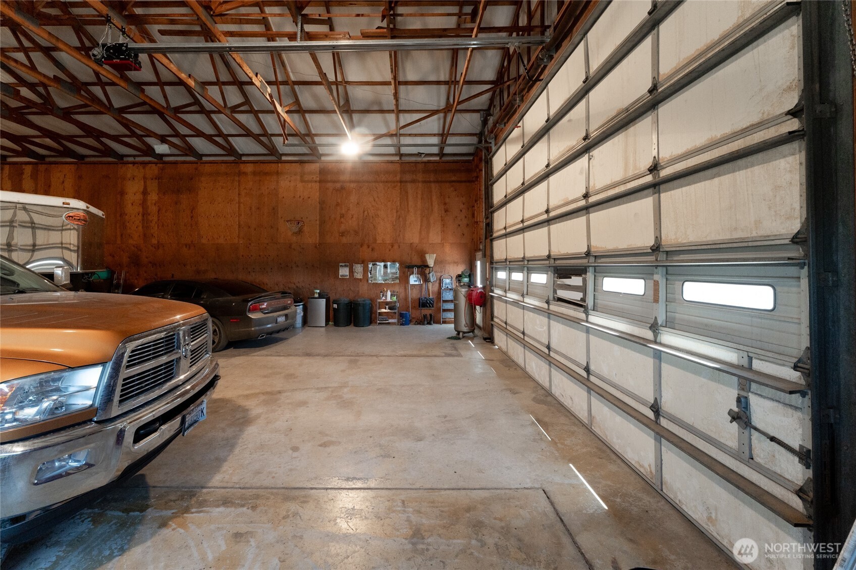 6397 Coyote Heights Road North Odessa, WA 99159 - Photo 27 of 40 a view of parking garage