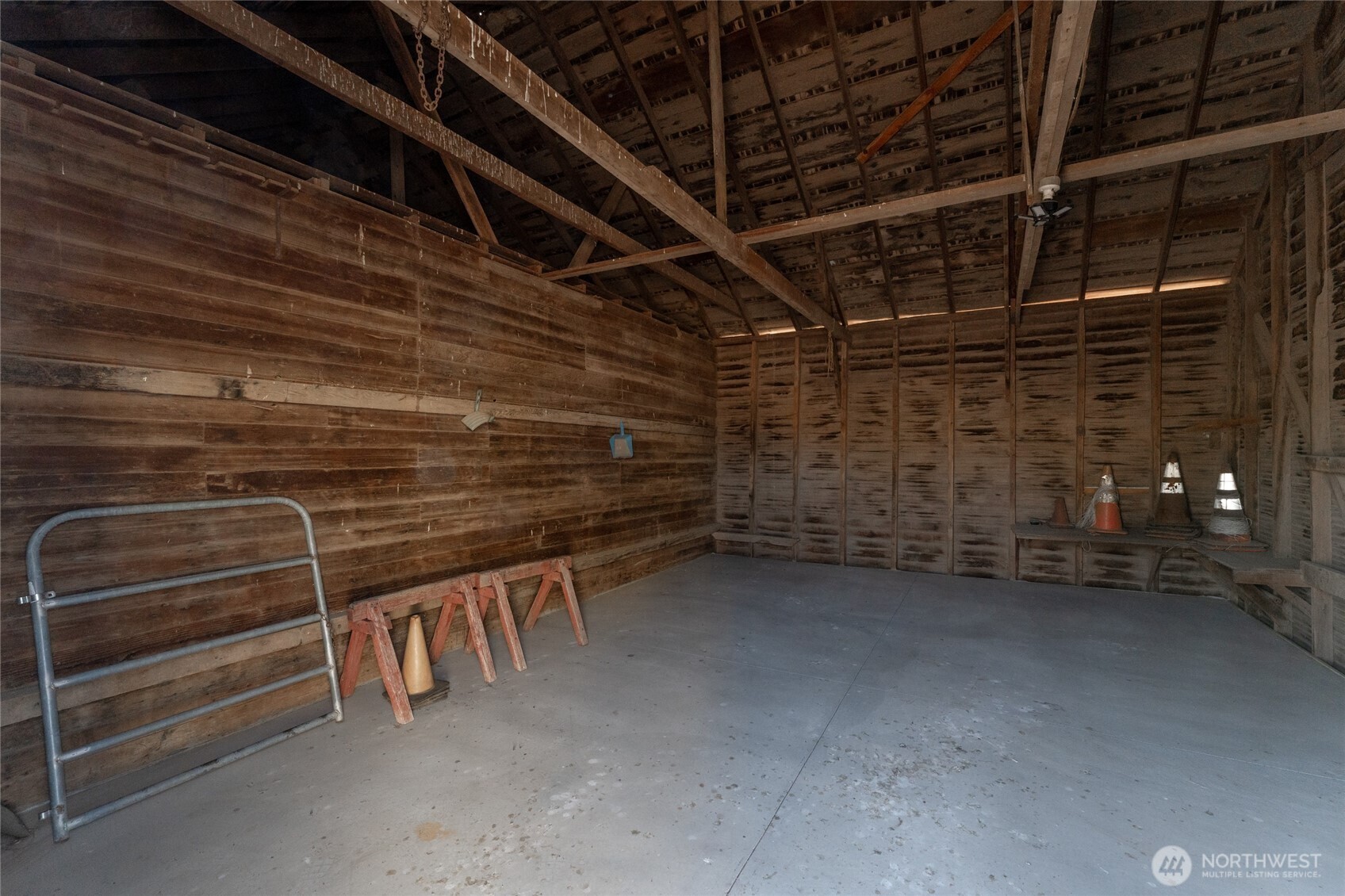 6397 Coyote Heights Road North Odessa, WA 99159 - Photo 31 of 40 a view of an empty room with stairs