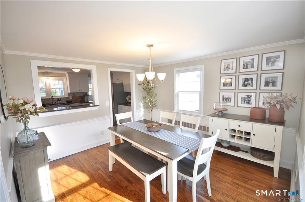 26 Greystone Road West Hartford, CT 06107 - Photo 7 of 23