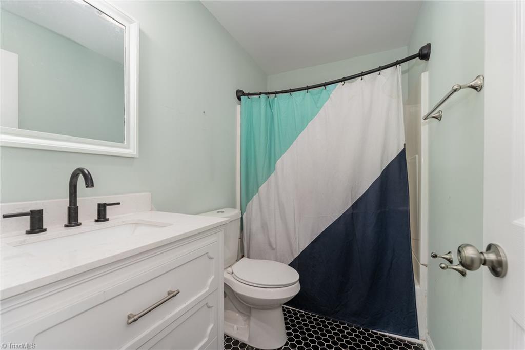 4660 Pine Hall Road Walkertown, NC 27051 - Photo 14 of 17 Gallery Image 14
