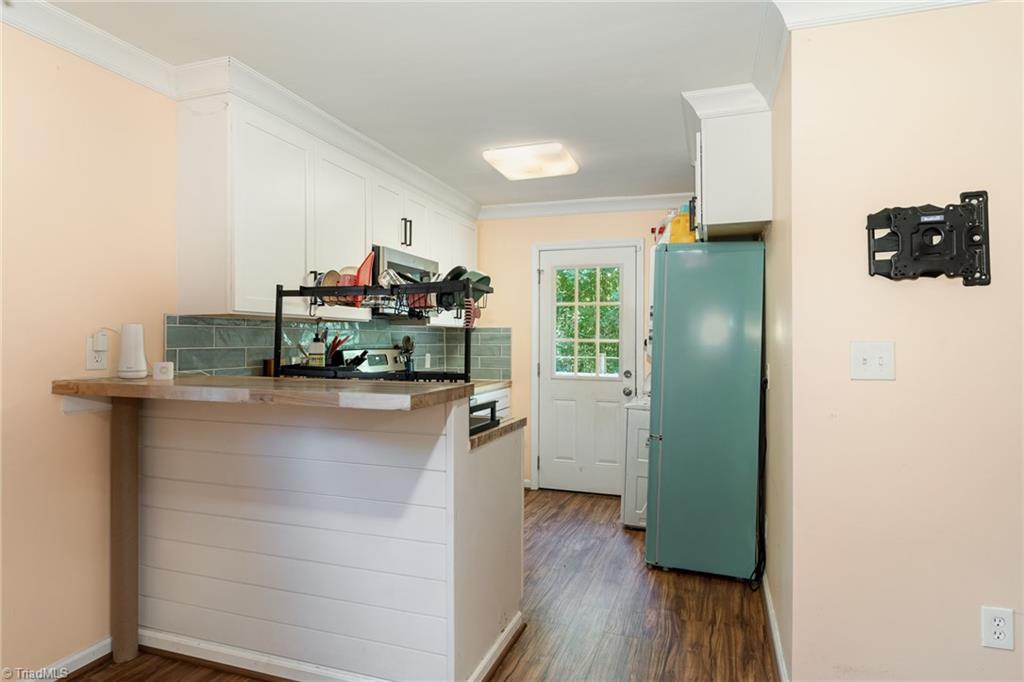 4660 Pine Hall Road Walkertown, NC 27051 - Photo 6 of 17 Gallery Image 6