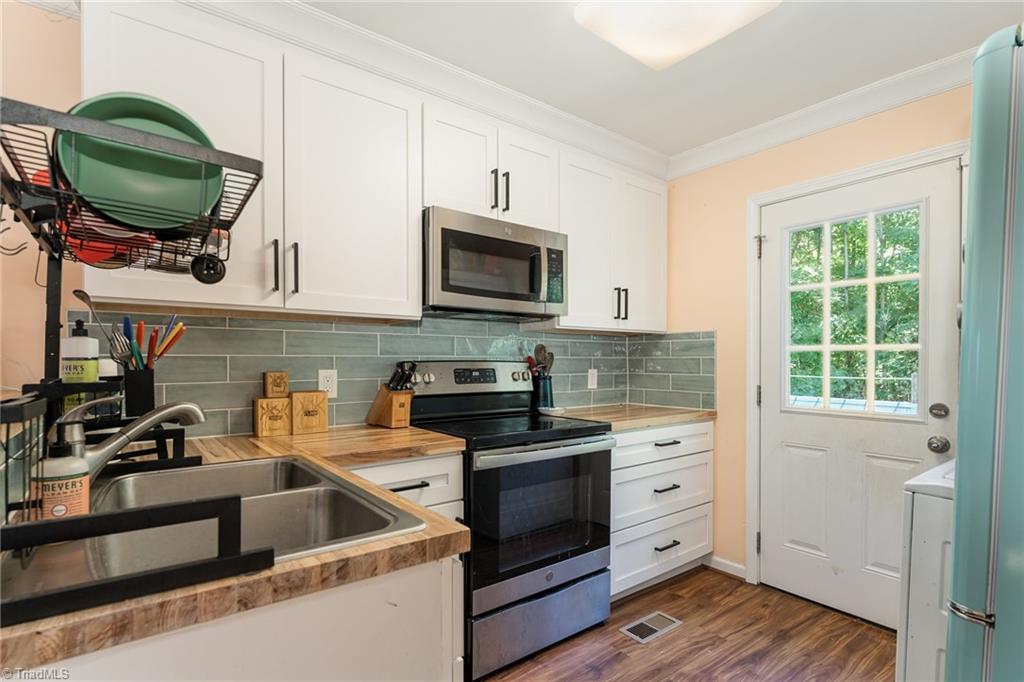 4660 Pine Hall Road Walkertown, NC 27051 - Photo 7 of 17 Gallery Image 7