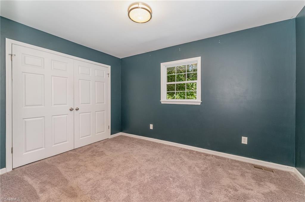 4660 Pine Hall Road Walkertown, NC 27051 - Photo 9 of 17 Gallery Image 9