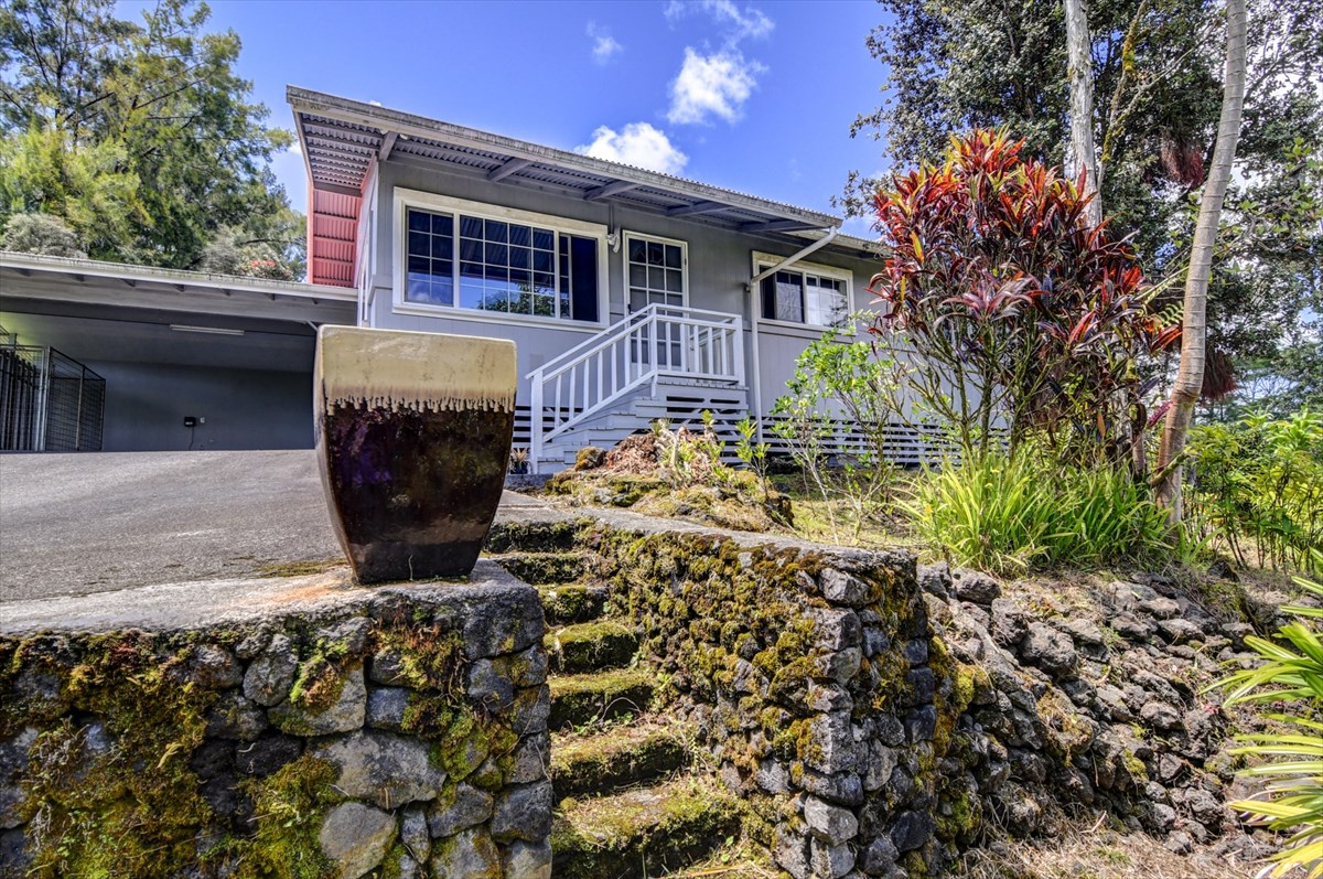 17-814 Volcano Road Kurtistown, HI 96760 - Photo 8 of 20 Gallery Image 8