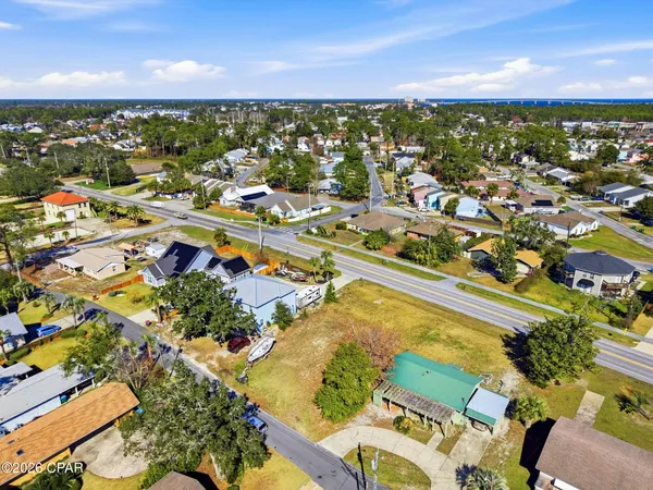 $179,900 | 6401 North Lagoon Drive, Panama City Beach, FL 32408