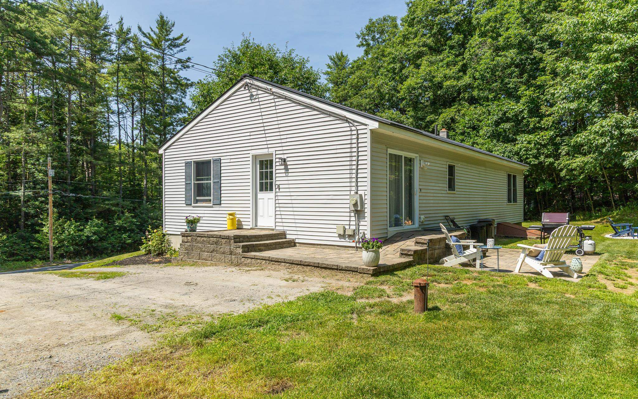 122 Eaton Road Swanzey, NH 03446 - Photo 3 of 32