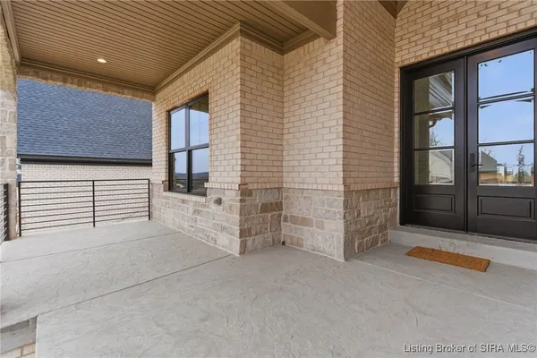 $649,000 | 707 Lillian Way, Jeffersonville, IN 47130