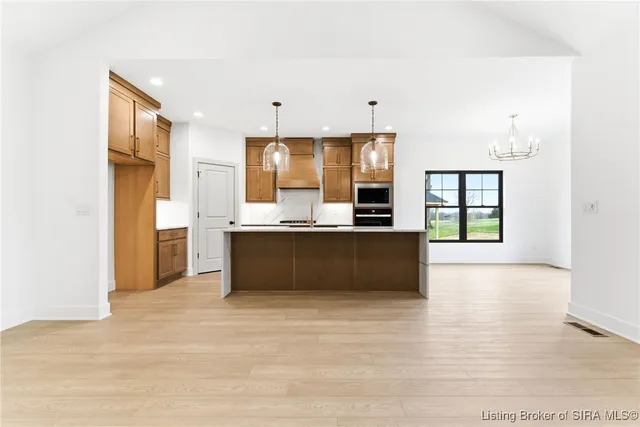 $649,000 | 707 Lillian Way, Jeffersonville, IN 47130