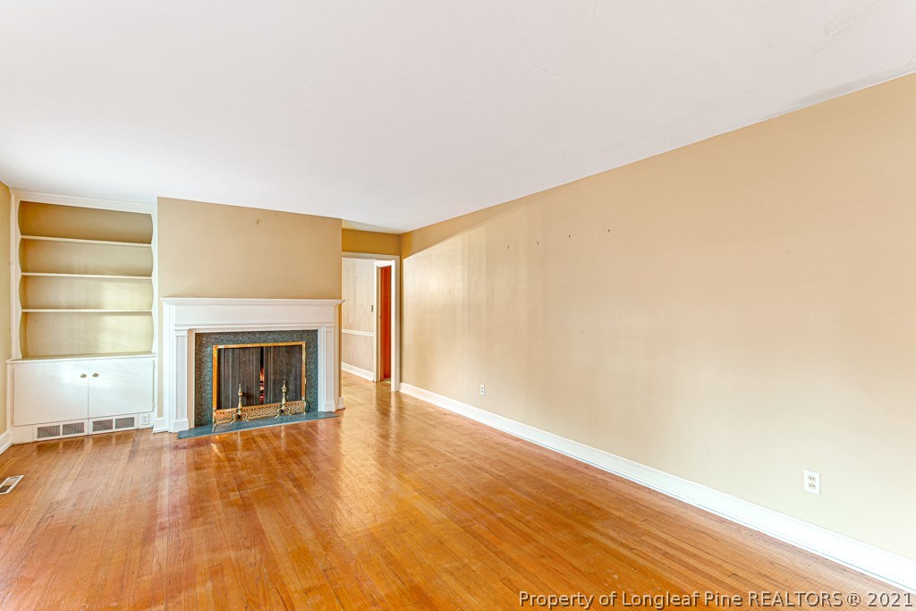 518 Forest Road Fayetteville, NC 28305 - Photo 11 of 48 Gallery Image 11