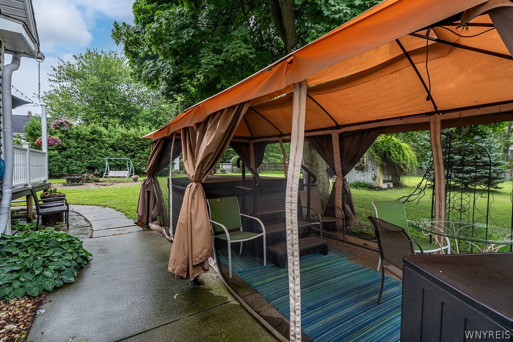 110 North Cayuga Road Amherst, NY 14221 - Photo 41 of 50