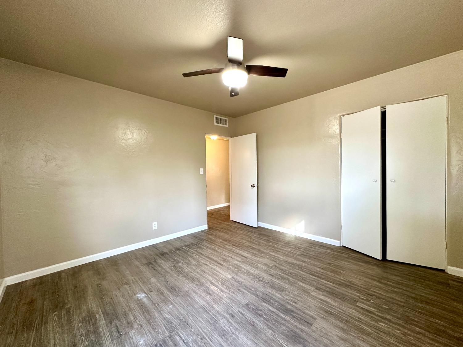 922 E Street Reedley, CA 93654 - Photo 11 of 24