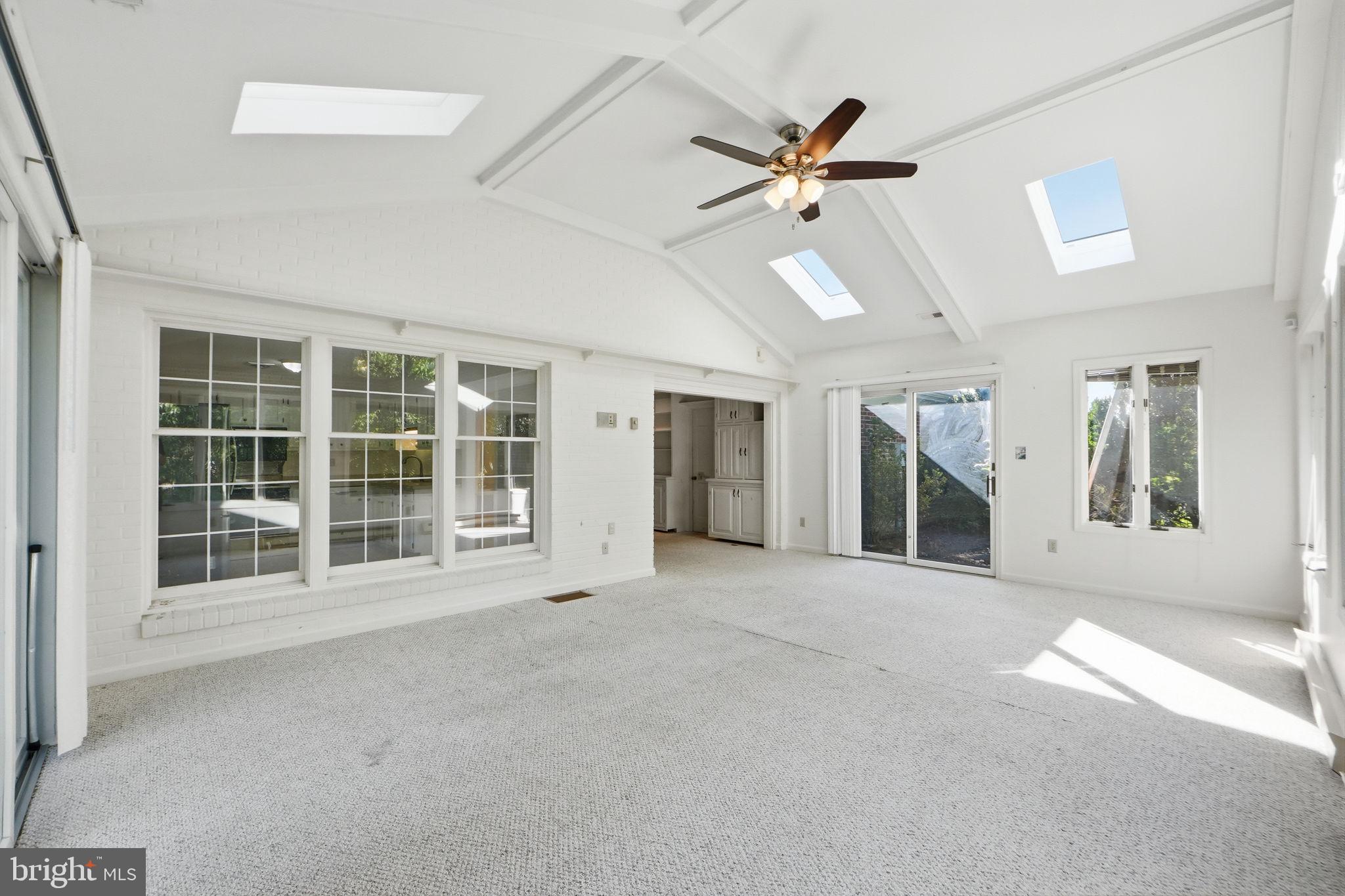 2285 Jones Road Winchester, VA 22602 - Photo 14 of 45