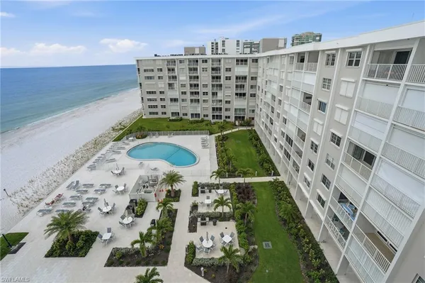$12,000 | 3443 Gulf Shore Boulevard North, Unit 814, Naples, FL 34103