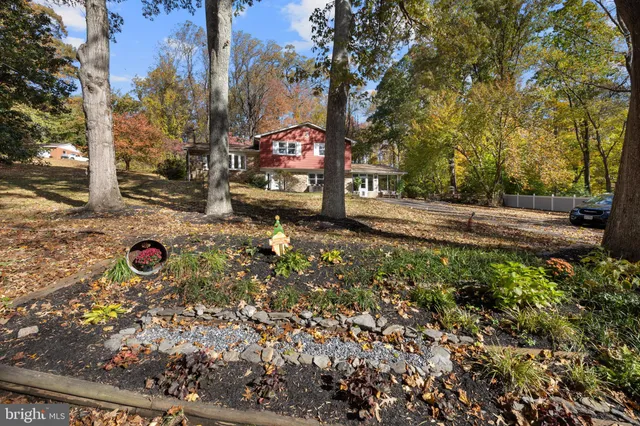 a view of an entryway with staircase