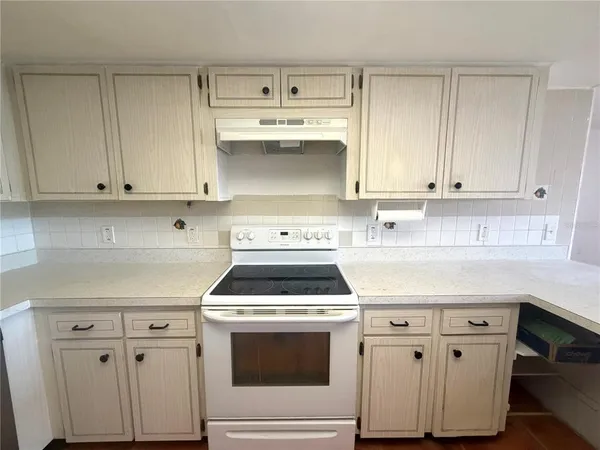 $2,199 | Undisclosed Address, Orlando, FL 32818