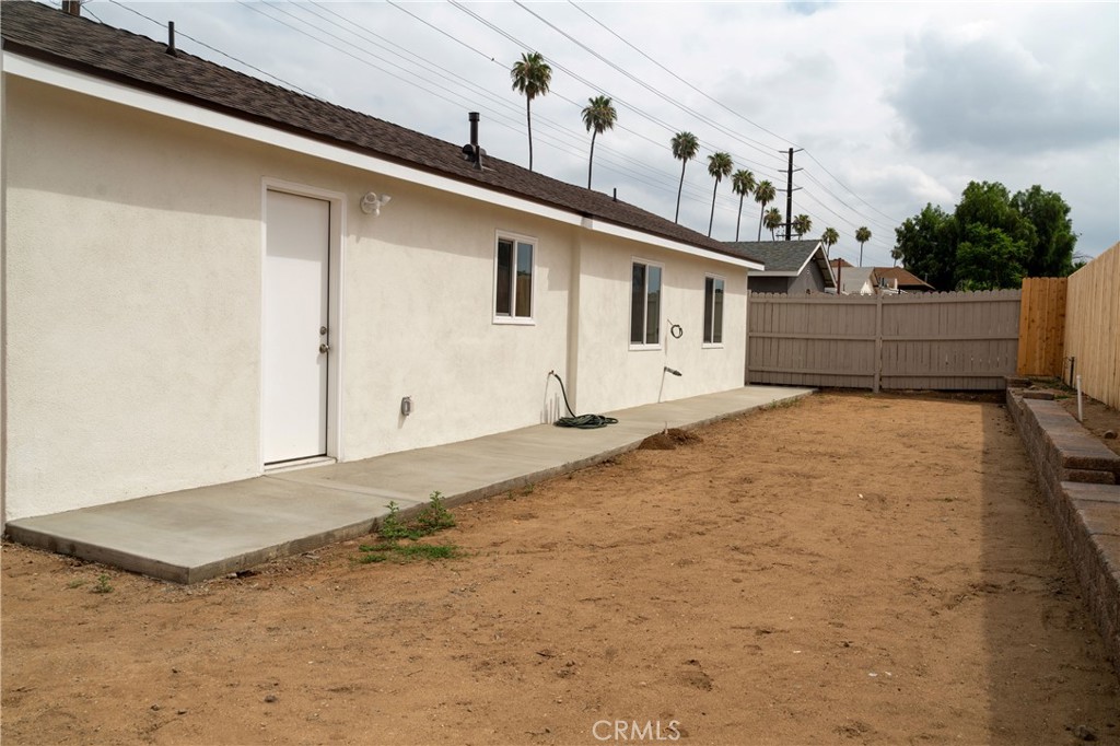 9426 Indiana Avenue Riverside, CA 92503 - Photo 26 of 26 Back Yard