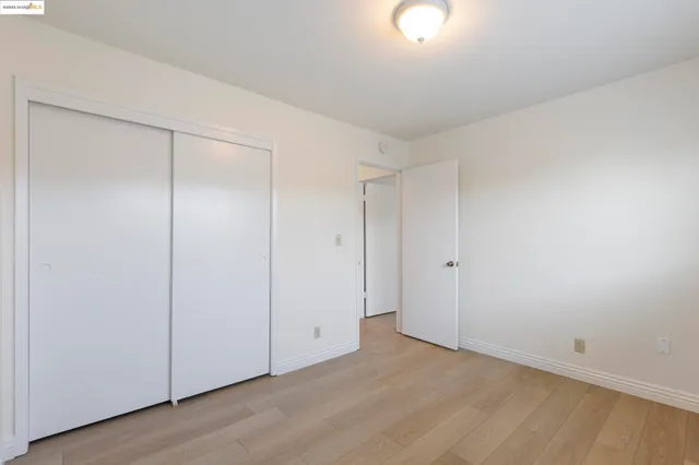 a view of parking area