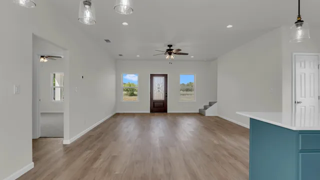 $348,900 | 338 Golden Beach Drive, Buchanan Dam, TX 78609