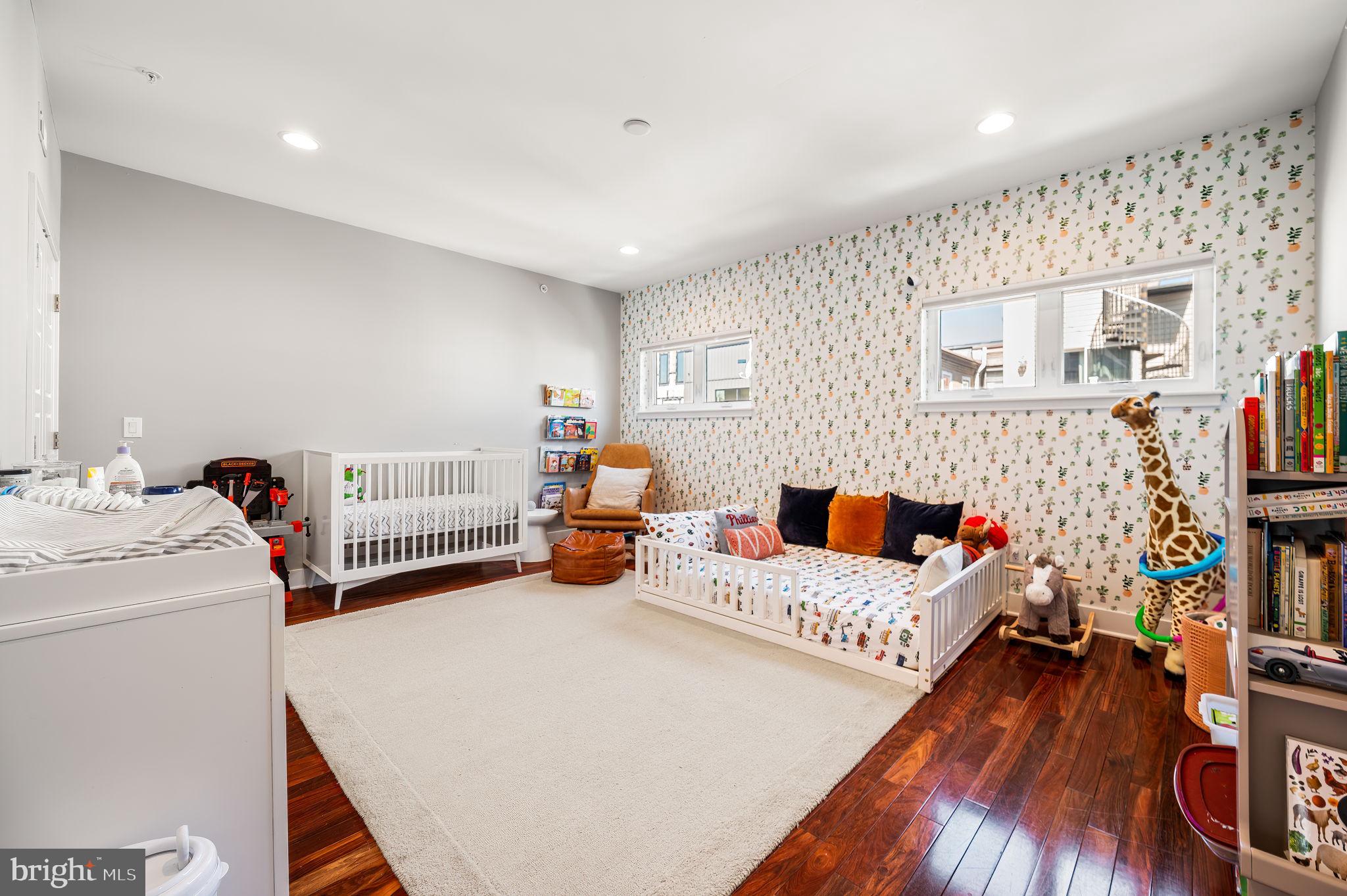 1711 Montrose Street Philadelphia, PA 19146 - Photo 14 of 28 Third Floor Rear Bedroom