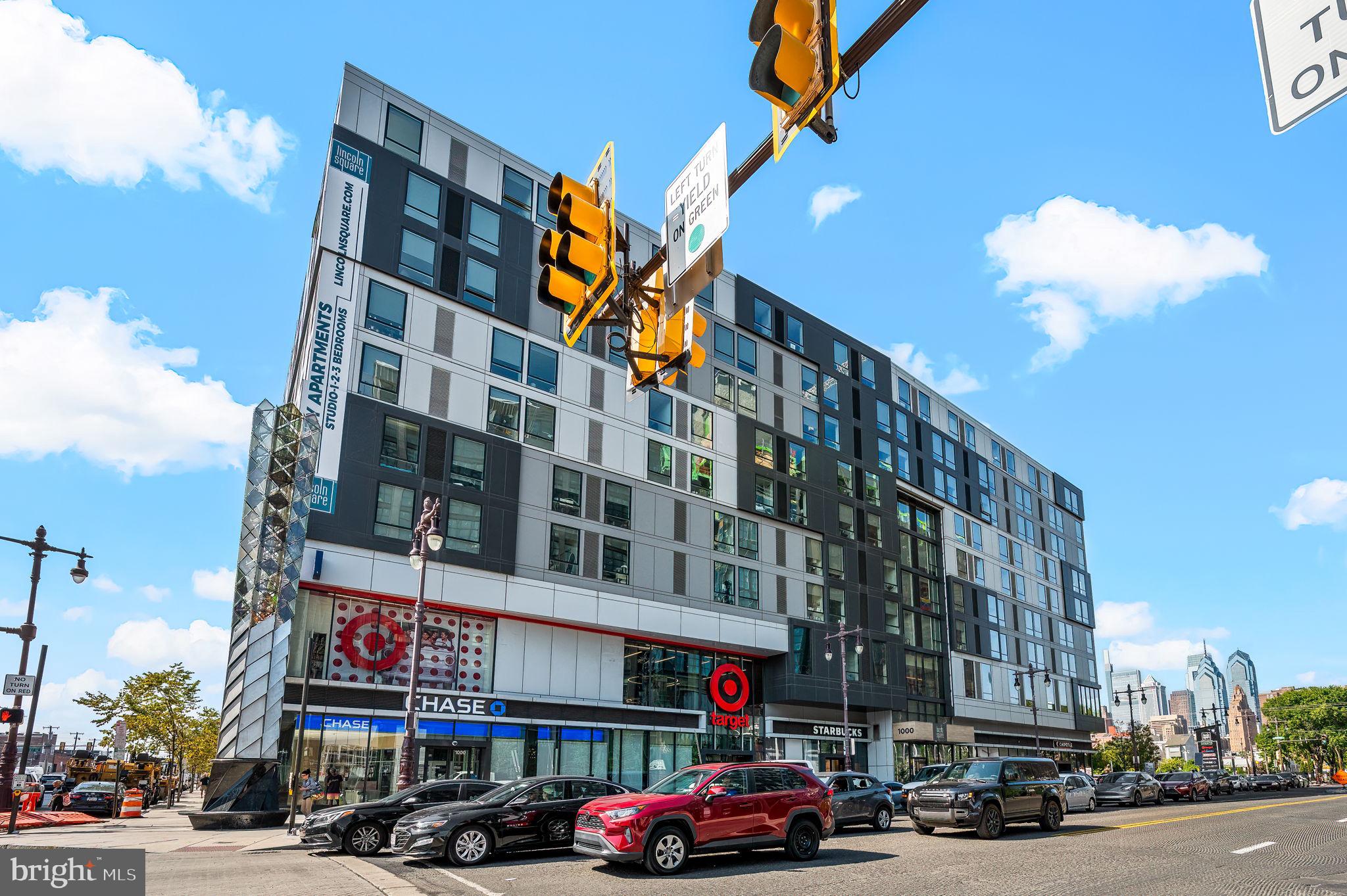 1711 Montrose Street Philadelphia, PA 19146 - Photo 27 of 28 Lincoln Square