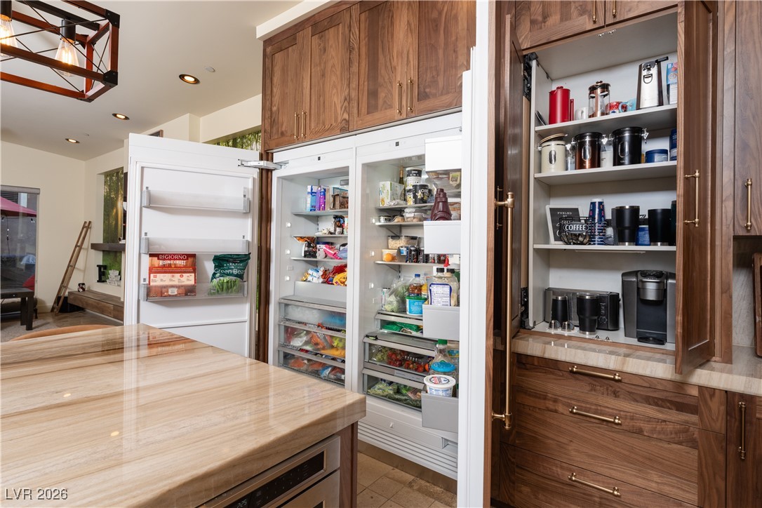 2817 High View Drive Henderson, NV 89014 - Photo 22 of 77 View of pantry