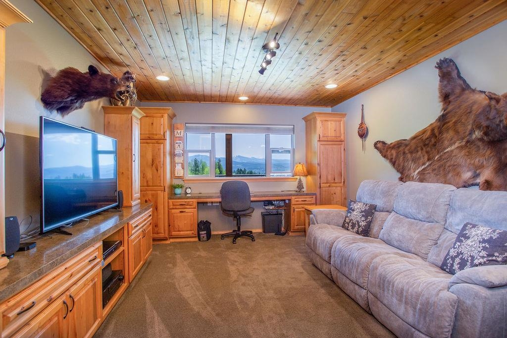 354 Vulcan Mountain Road Curlew, WA 99118 - Photo 27 of 50