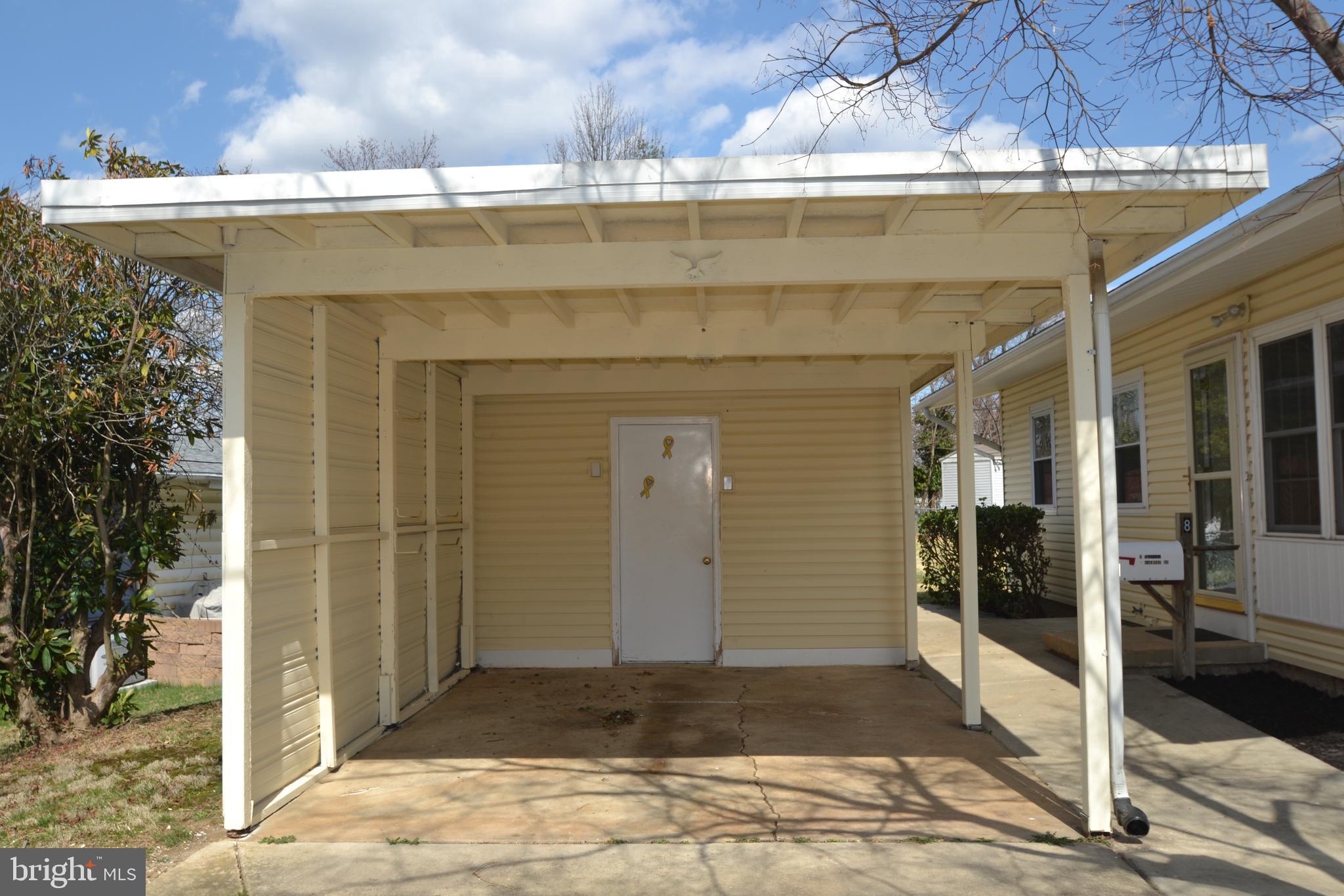 8 Oakmere Road Owings Mills, MD 21117 - Photo 3 of 21 Carport