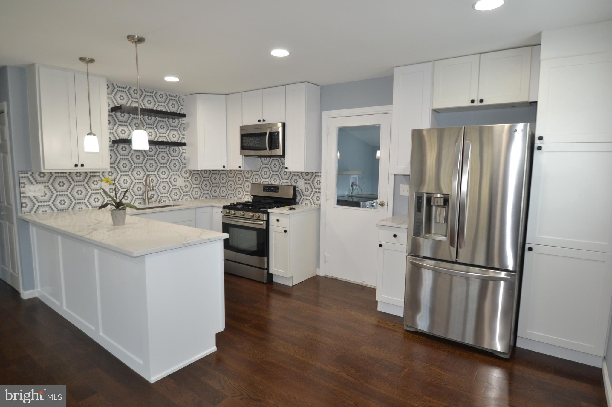 8 Oakmere Road Owings Mills, MD 21117 - Photo 6 of 21 Kitchen