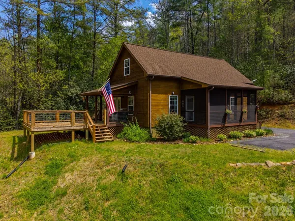 $349,900 | 138 Hubble Lane, Robbinsville, NC 28771