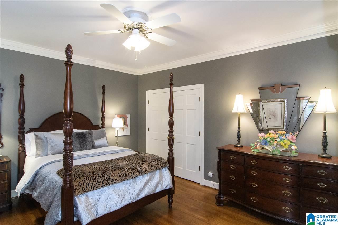 2621 Heathermoor Road Birmingham, AL 35223 - Photo 24 of 50