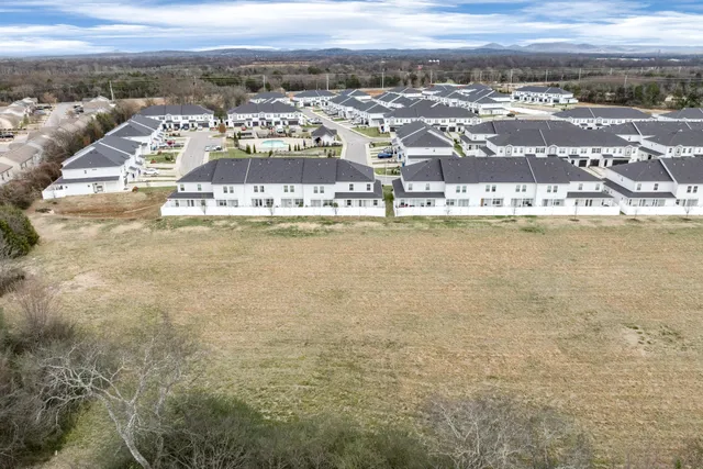 $415,000 | 4240 Spyglass Drive, Murfreesboro, TN 37127