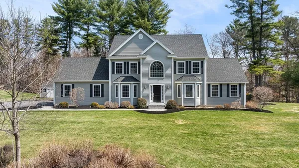 $997,000 | 10 Delray Drive, Haverhill, MA 01832
