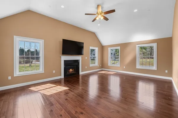 $997,000 | 10 Delray Drive, Haverhill, MA 01832