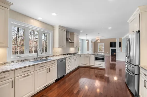 $997,000 | 10 Delray Drive, Haverhill, MA 01832