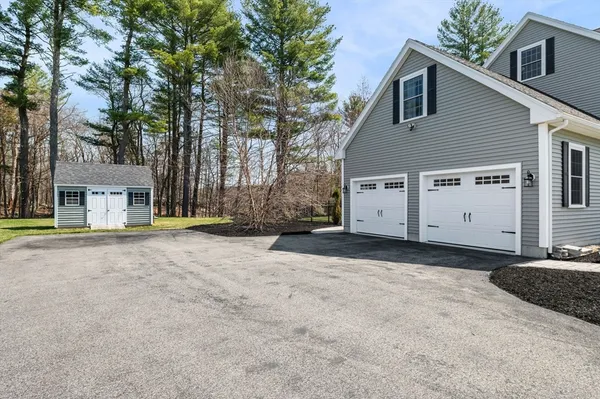 $997,000 | 10 Delray Drive, Haverhill, MA 01832