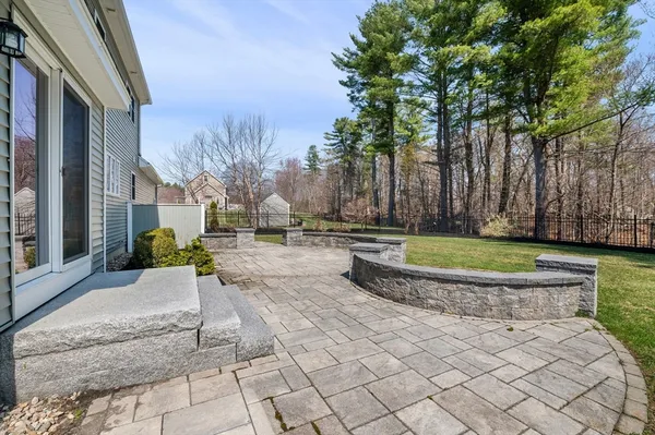 $997,000 | 10 Delray Drive, Haverhill, MA 01832