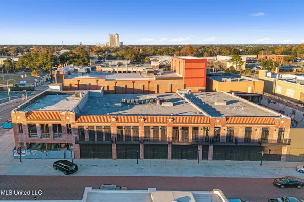 $444,000 | 824 Howard Avenue, Unit 214, Biloxi, MS 39530