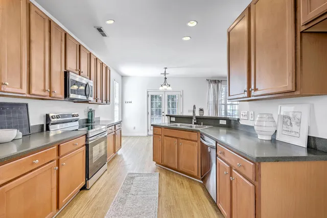 $405,000 | 4816 West Red Maple Circle, Summerville, SC 29485