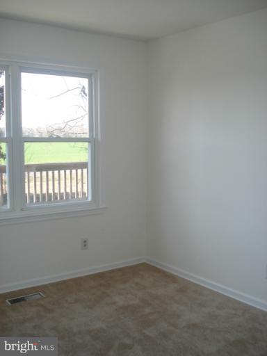 8511 River Road Lancaster, VA 22503 - Photo 4 of 7 Bedroom