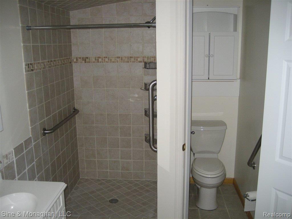 4731 Jeddo Road Fort Gratiot, MI 48059 - Photo 15 of 22 O - Bedroom 1 Masterbath.JPG