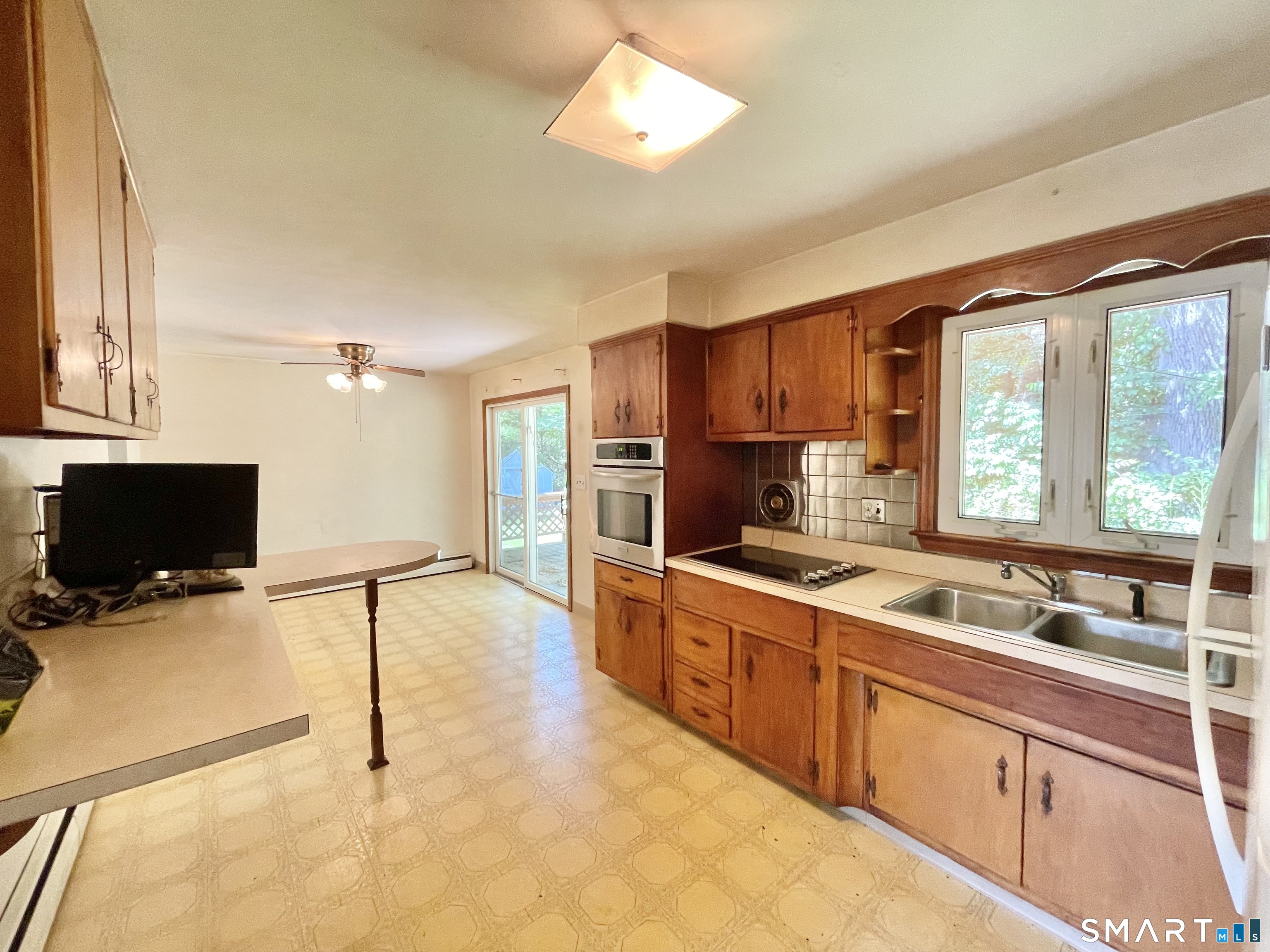 5 Cold Spring Circle Shelton, CT 06484 - Photo 14 of 26