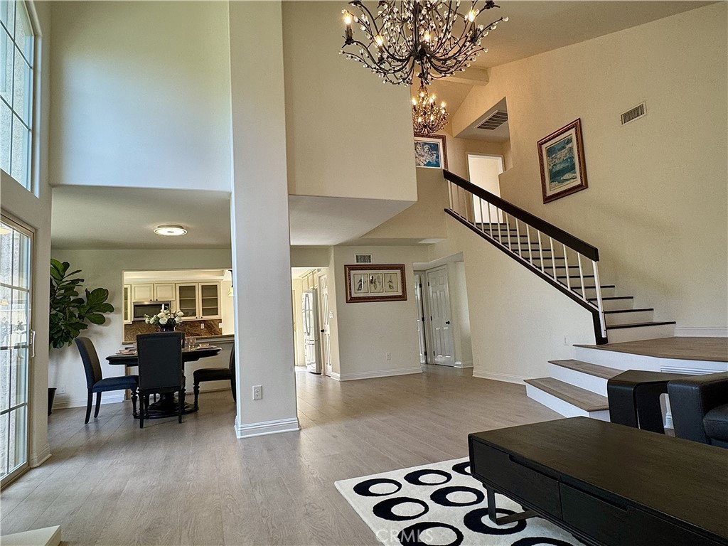 29 Sandstone Irvine, CA 92604 - Photo 6 of 31