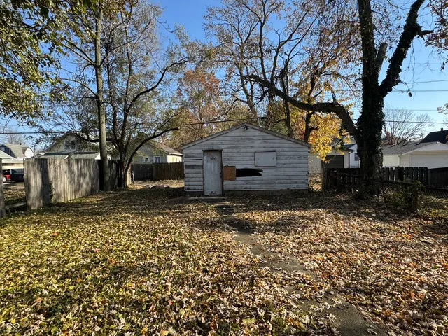 $65,000 | 621 North Grant Avenue, Indianapolis, IN 46201