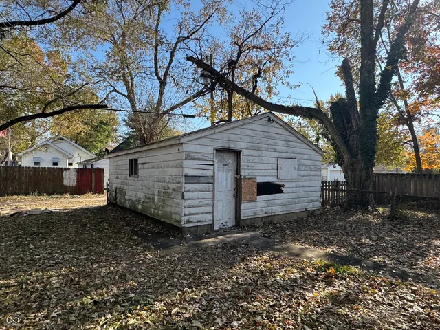 $65,000 | 621 North Grant Avenue, Indianapolis, IN 46201