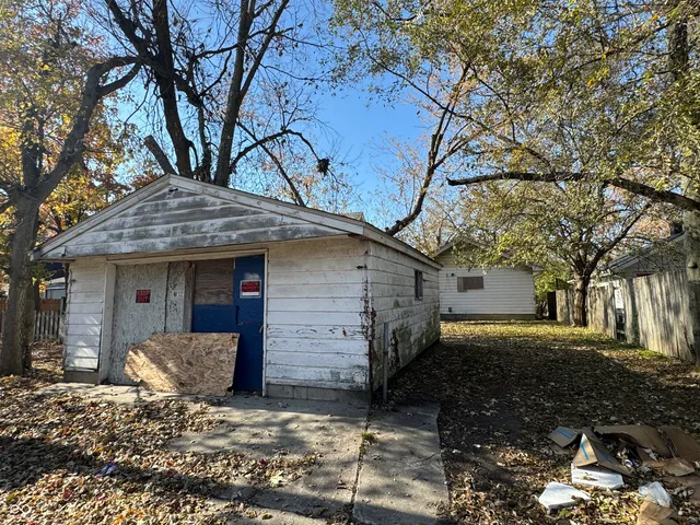 $65,000 | 621 North Grant Avenue, Indianapolis, IN 46201