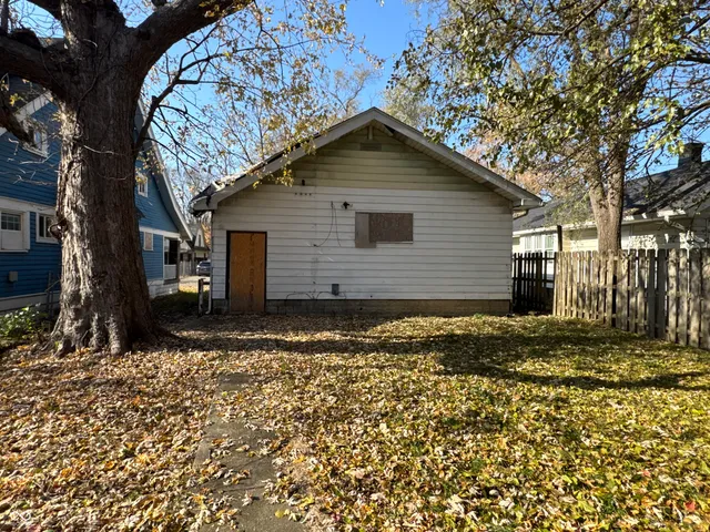 $65,000 | 621 North Grant Avenue, Indianapolis, IN 46201